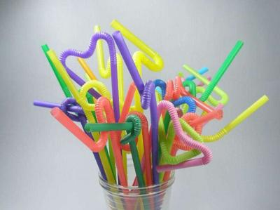 限塑新風(fēng)向 北京、香港等地餐廳推行不主動(dòng)提供塑料吸管